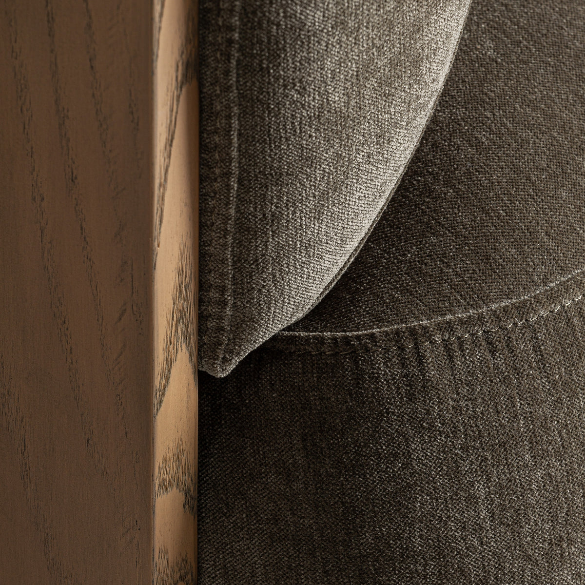 Sillón Auronzo — Poliéster verde chenilla