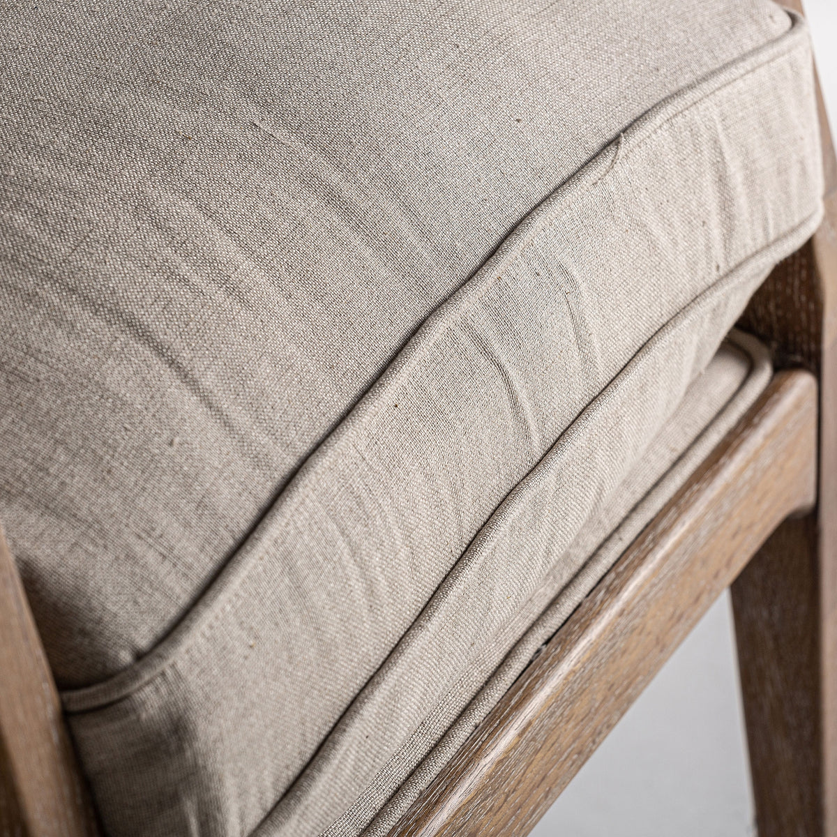 Sillón Gistel — lino beige