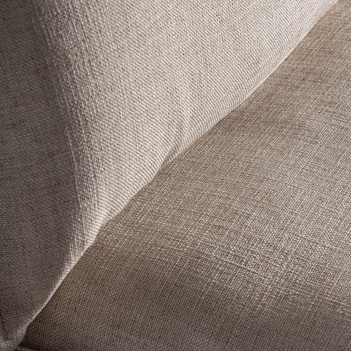 Sillón Ospizio — poliéster blanco roto