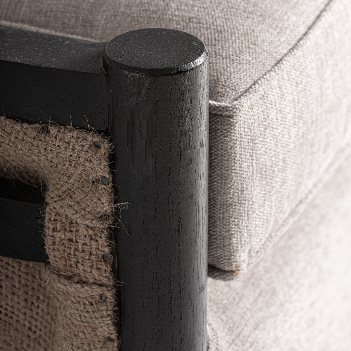 Sillón Seyches — Lino negro
