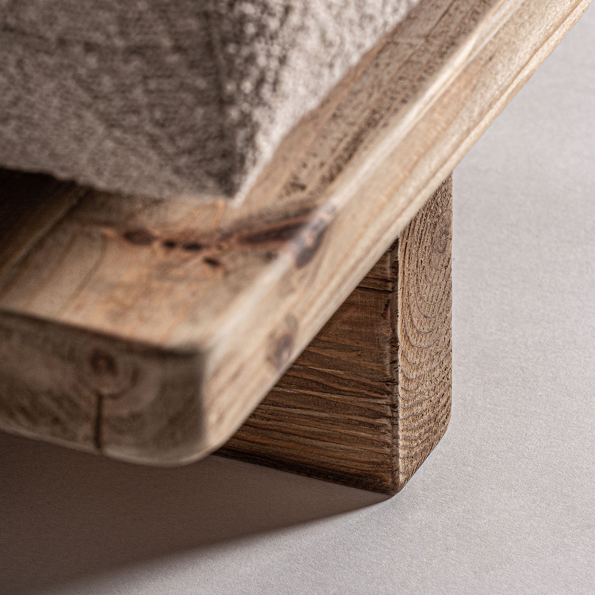 Sofá Givry — Madera de pino reciclado marrón