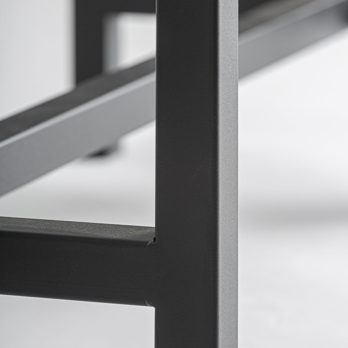 Vitrina Bern — Hierro negra