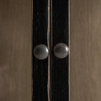Vitrina Bern — Madera de olmo negro