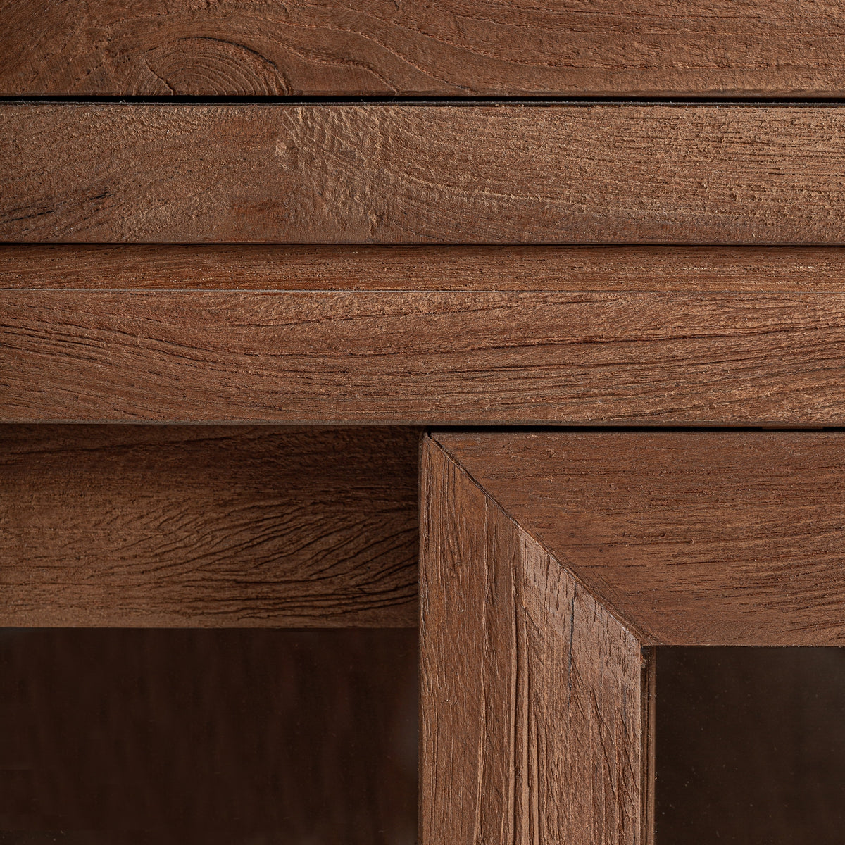 Vitrina Broich — Madera de teca marrón