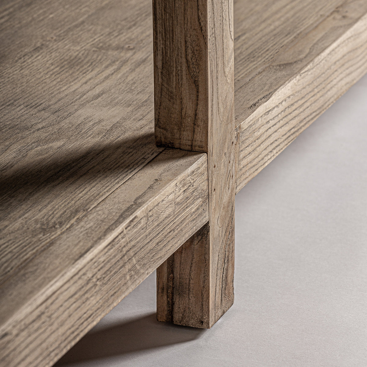 Vitrina Masein — Madera de olmo marrón claro