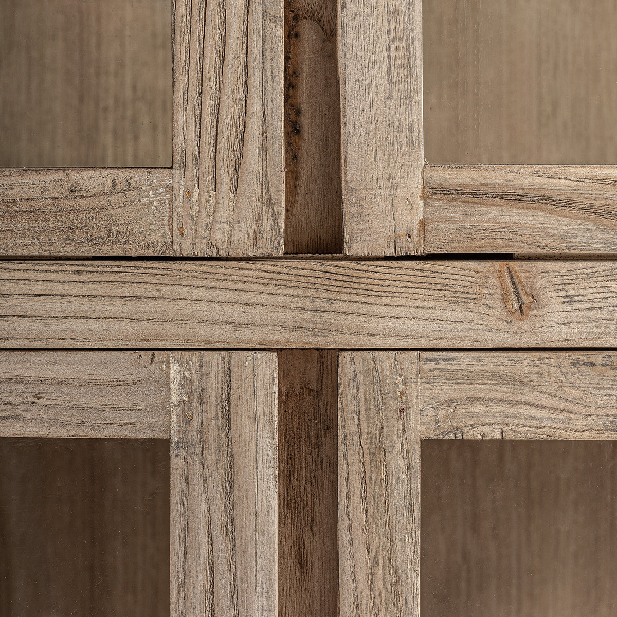 Vitrina Masein — Madera de olmo marrón claro